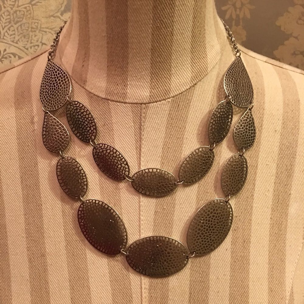 Stitch Fix Necklace 